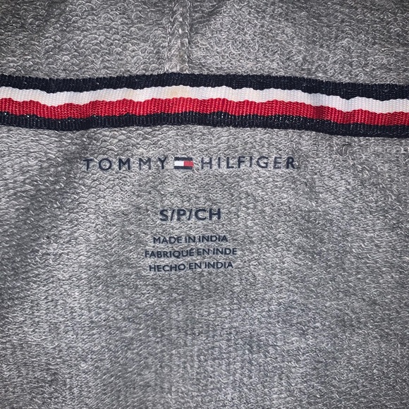 Tommy Hilfiger cropped hoodie size small - Picture 2 of 3